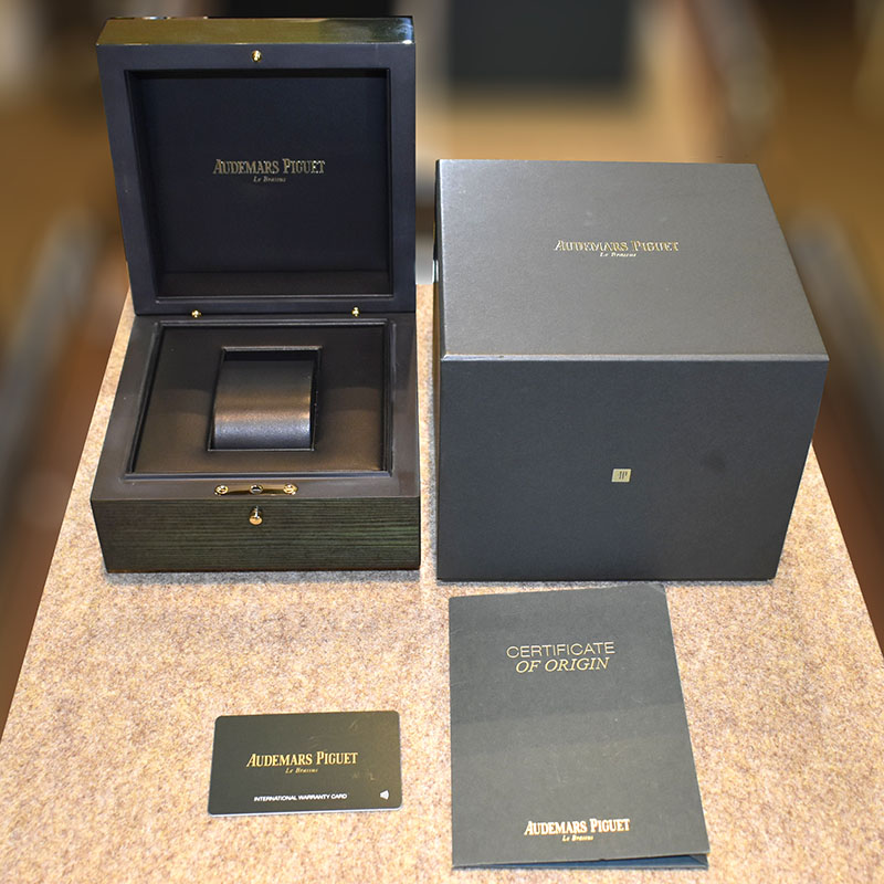 オーデマ・ピゲ AUDEMARS PIGUET ロイヤルオーク クロノグラフ 50周年